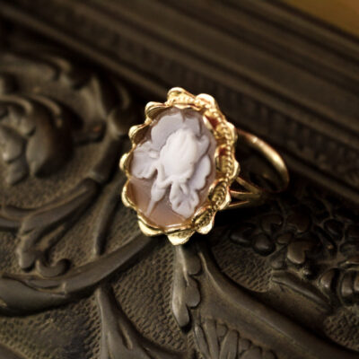 Alternative view of Anello Florentia Cordis