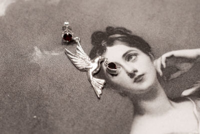 Mono Orecchino Redenzione