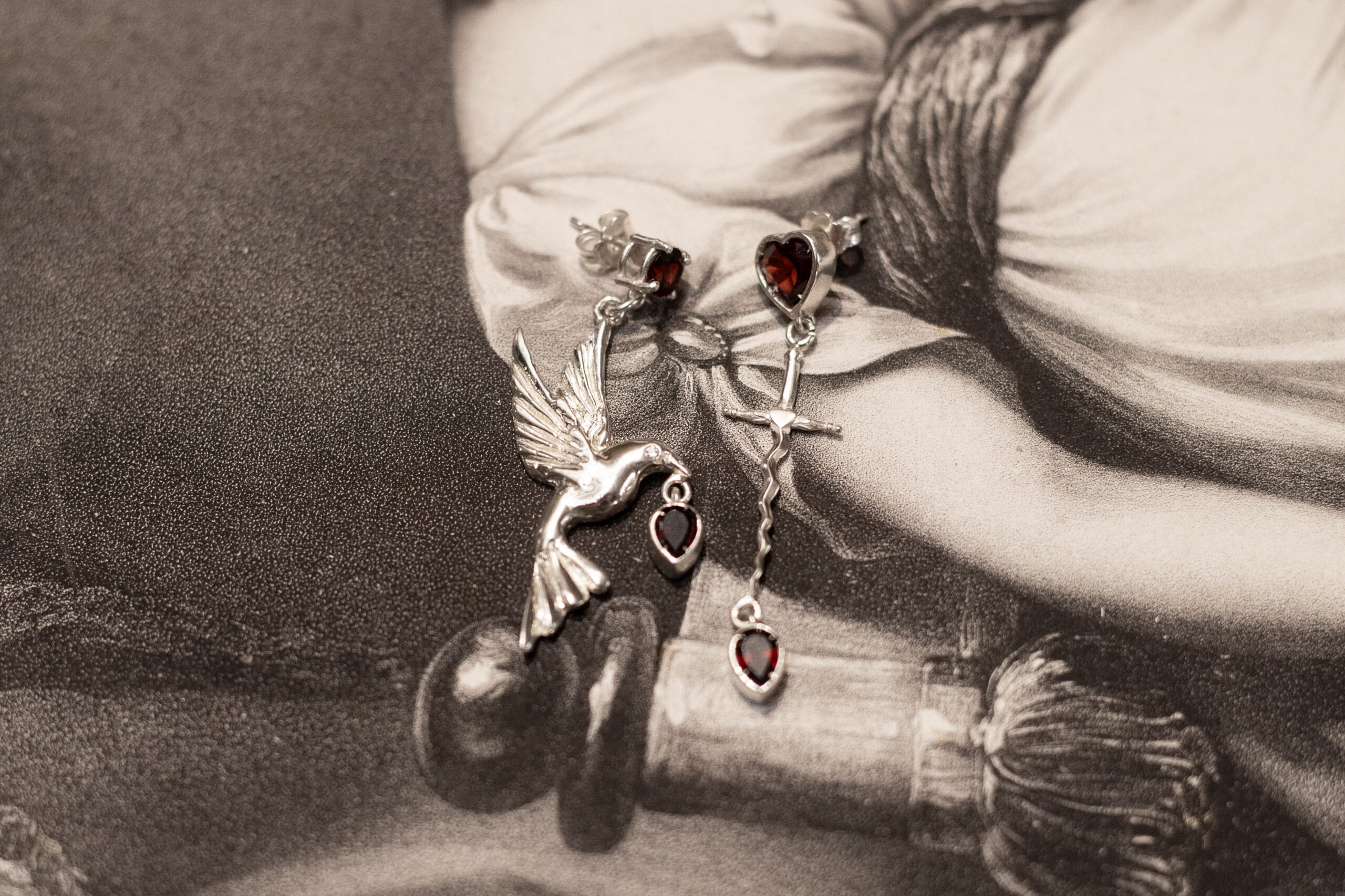 Mono Orecchino Custodia Cordis - immagine 2